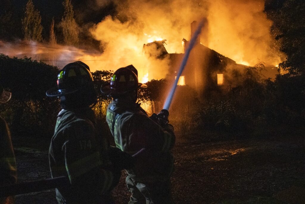 20220915 Spencer Ln Ext House Fire (22)