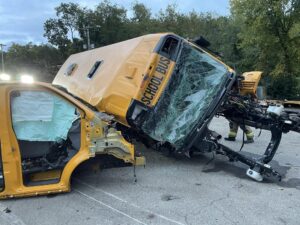 20230925 School Bus Rescue Training (9)